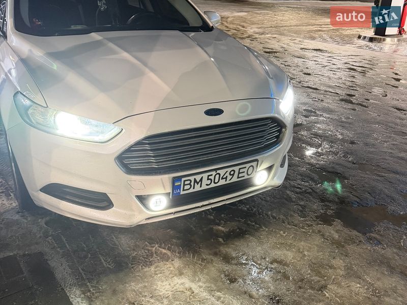Седан Ford Fusion 2015 в Ромнах фото 2 Седан Ford Fusion 2015 в Ромнах