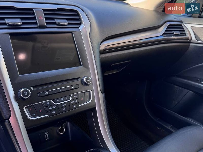 Седан Ford Fusion 2016 в Харькове фото 24 Седан Ford Fusion 2016 в Харькове