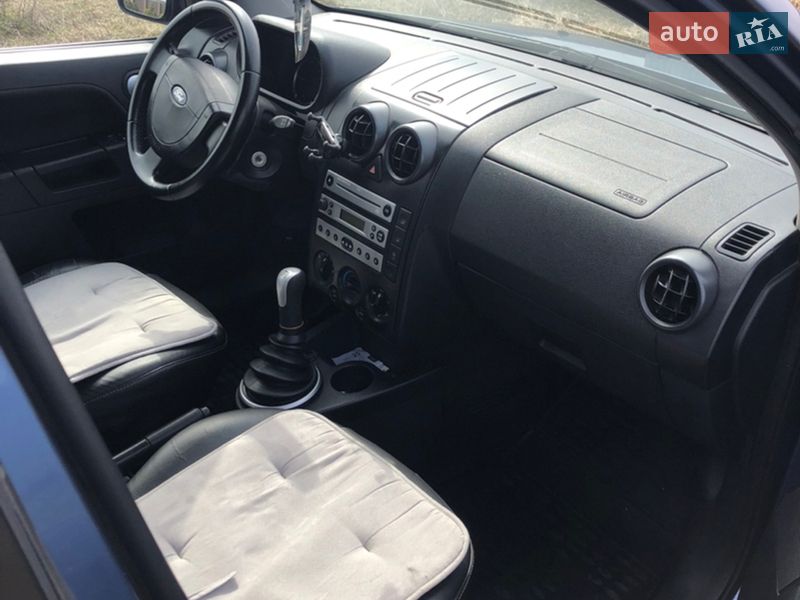 Хэтчбек Ford Fusion 2005 в Сумах