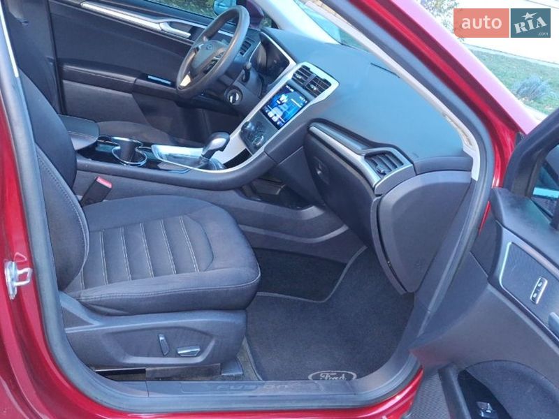 Седан Ford Fusion 2015 в Борисполе фото 8 Седан Ford Fusion 2015 в Борисполе