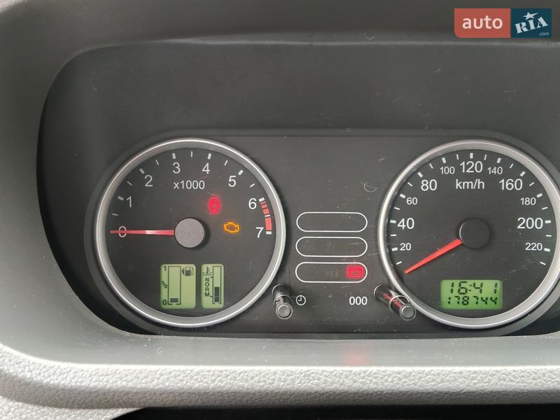 Хэтчбек Ford Fusion 2005 в Чернигове фото 22 Хэтчбек Ford Fusion 2005 в Чернигове