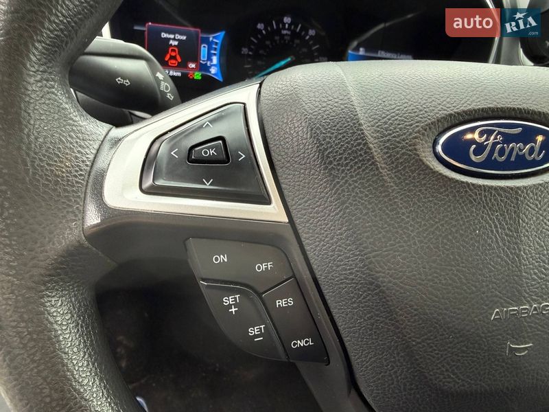 Седан Ford Fusion 2015 в Киеве фото 10 Седан Ford Fusion 2015 в Киеве