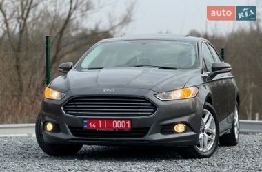 Седан Ford Fusion 2016 в Дрогобыче