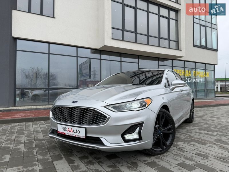 Седан Ford Fusion 2019 в Ивано-Франковске