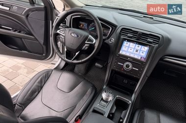 Седан Ford Fusion 2019 в Ивано-Франковске