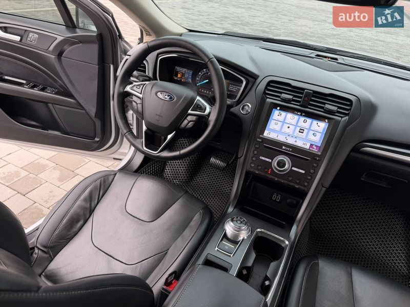 Седан Ford Fusion 2019 в Ивано-Франковске