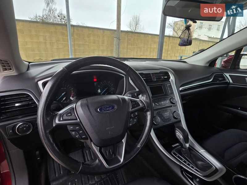 Седан Ford Fusion 2015 в Сарнах фото 8 Седан Ford Fusion 2015 в Сарнах