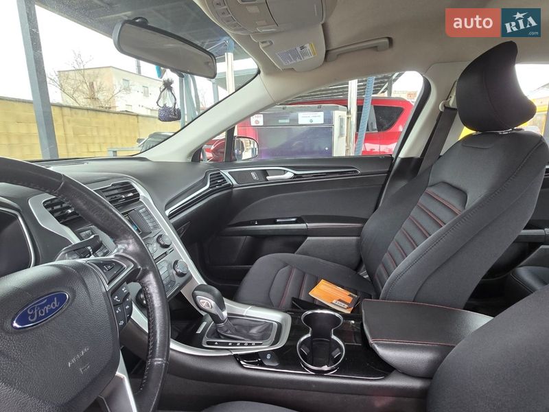 Седан Ford Fusion 2015 в Сарнах фото 15 Седан Ford Fusion 2015 в Сарнах