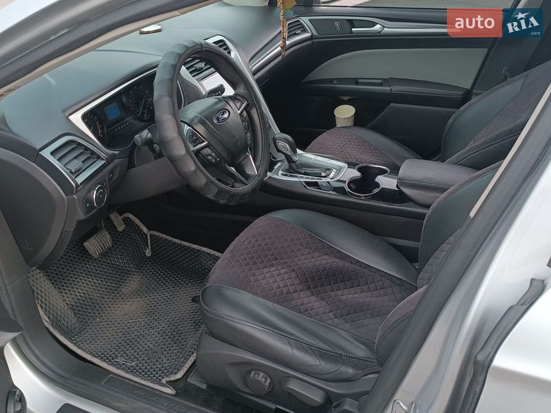 Седан Ford Fusion 2015 в Киеве