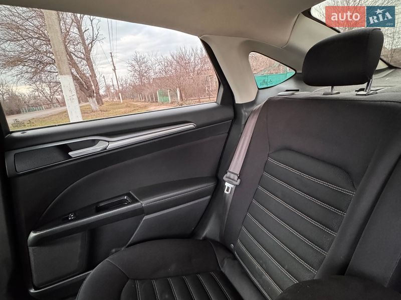 Седан Ford Fusion 2015 в Ширяєвому фото 22 Седан Ford Fusion 2015 в Ширяєвому