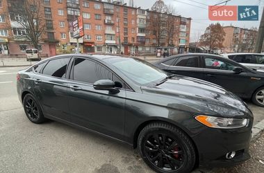 Седан Ford Fusion 2015 в Сумах