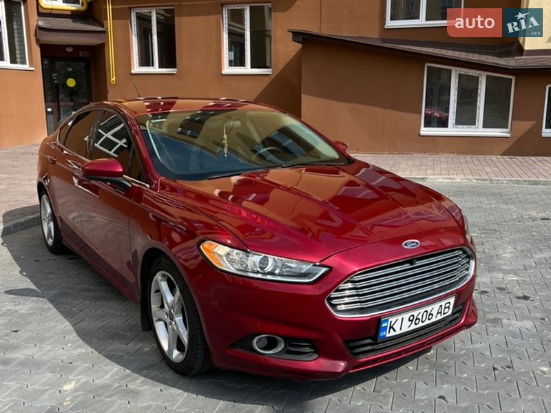 Седан Ford Fusion 2015 в Софиевской Борщаговке