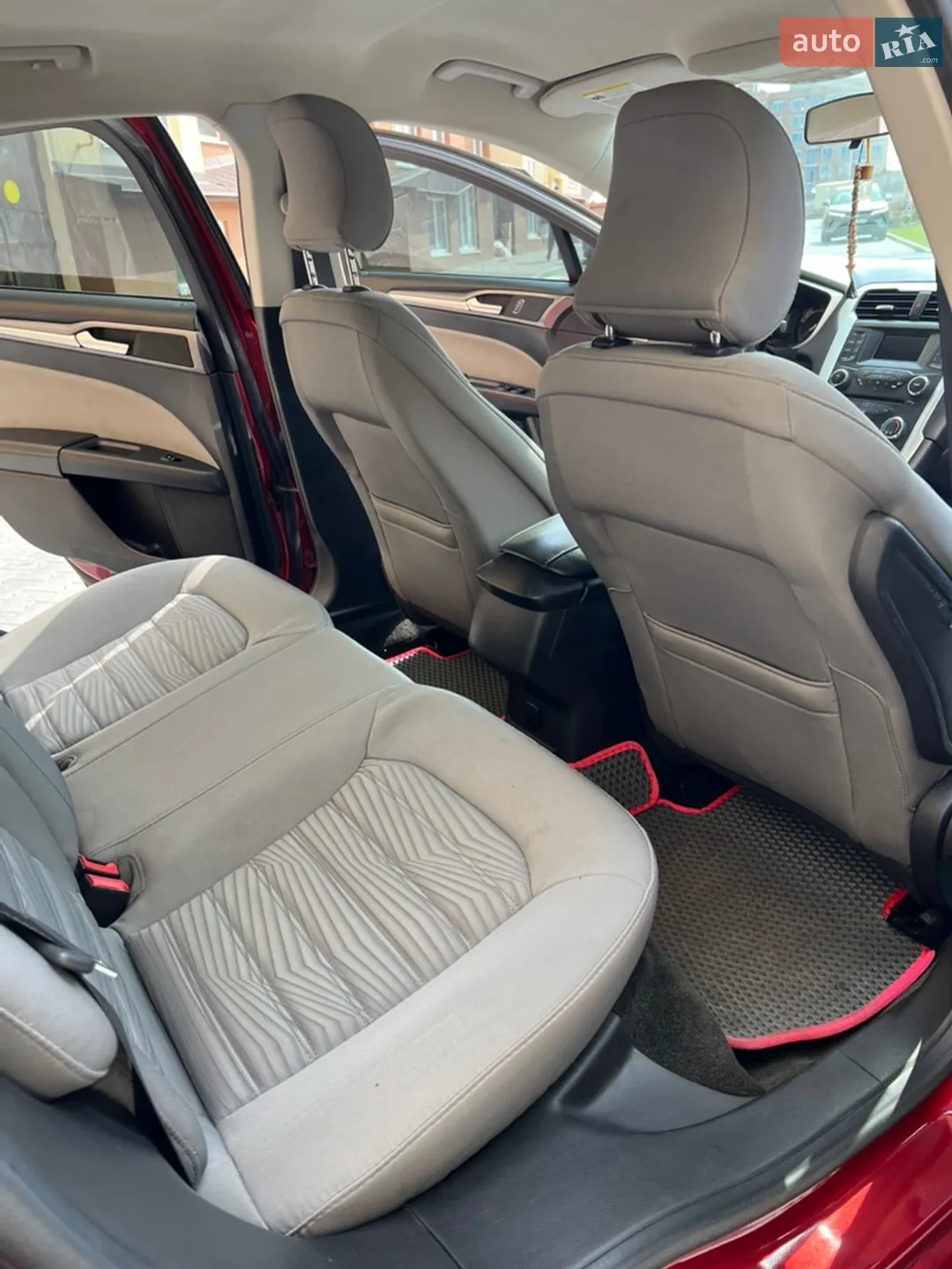 2015 Ford Fusion - мініатюра 15