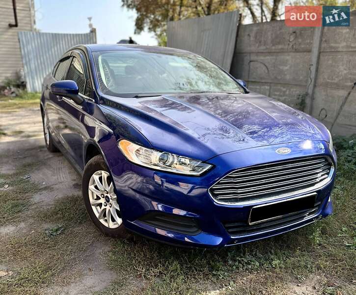 Седан Ford Fusion 2015 в Первомайске