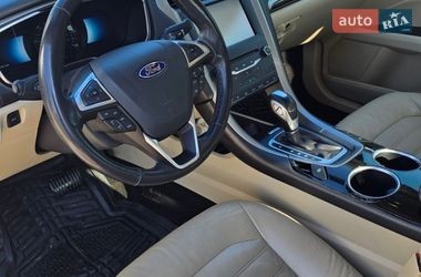 Седан Ford Fusion 2013 в Ужгороде