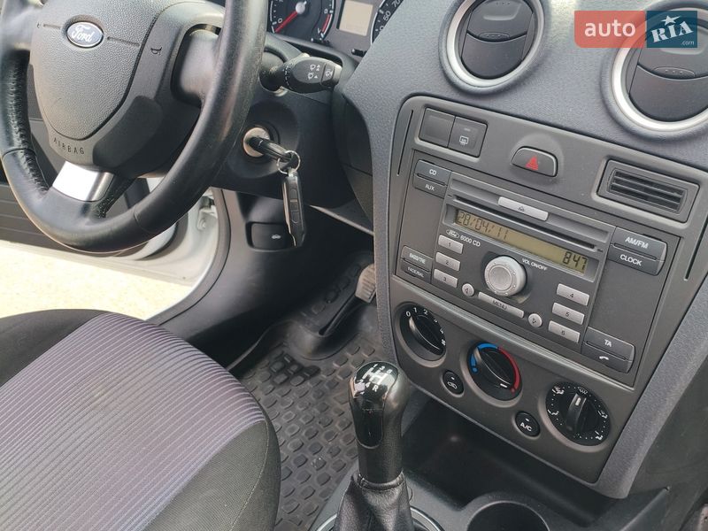 Хетчбек Ford Fusion 2011 в Броварах