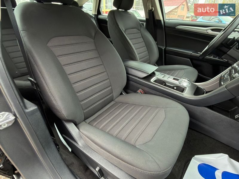 Седан Ford Fusion 2019 в Ивано-Франковске