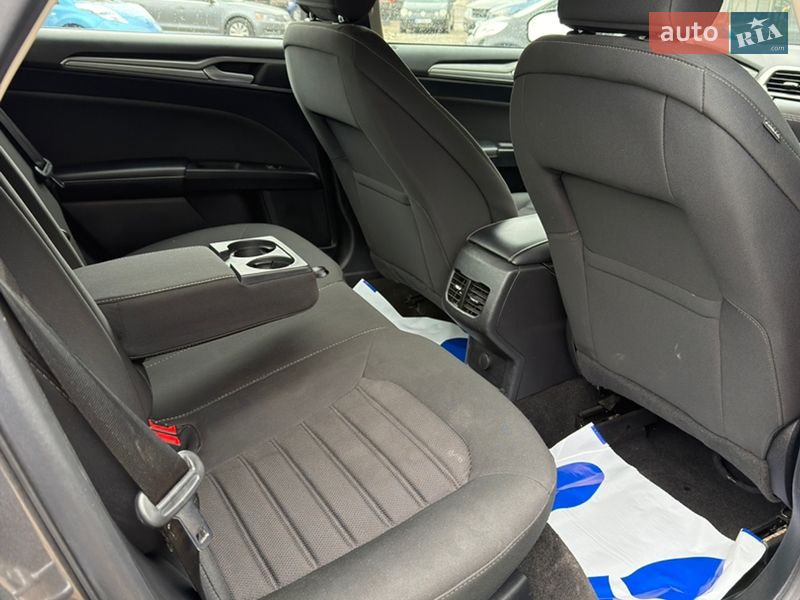 Седан Ford Fusion 2019 в Ивано-Франковске