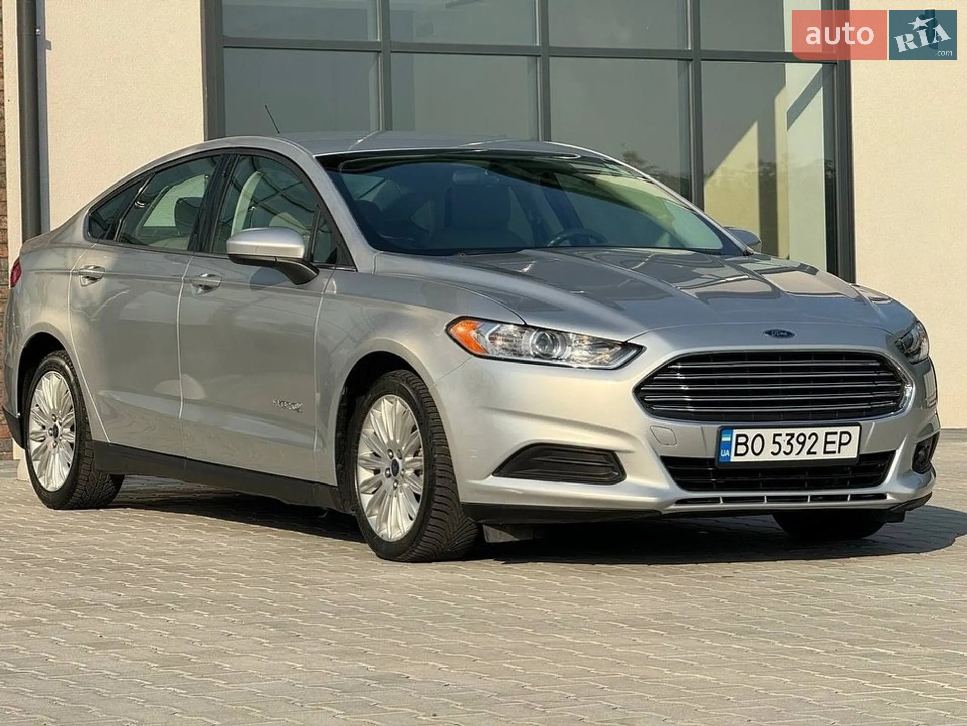 2014 Ford Fusion - мініатюра 2