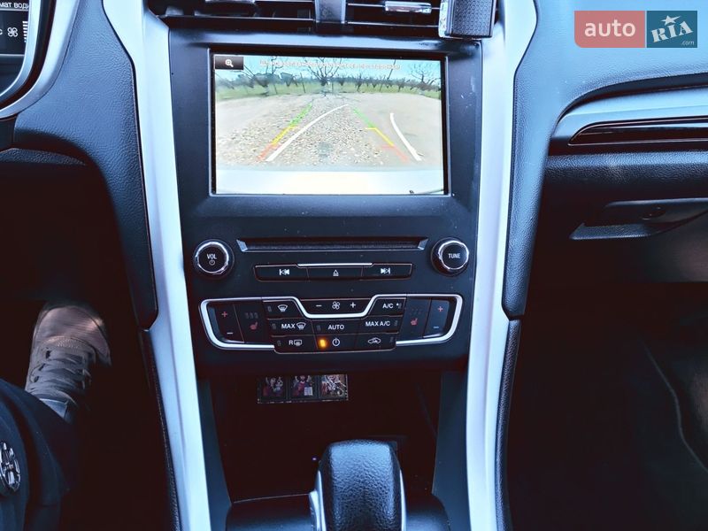 Седан Ford Fusion 2015 в Немишаево