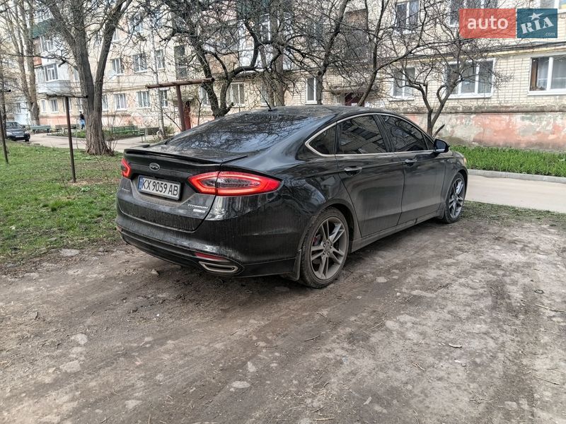 Седан Ford Fusion 2014 в Харкові