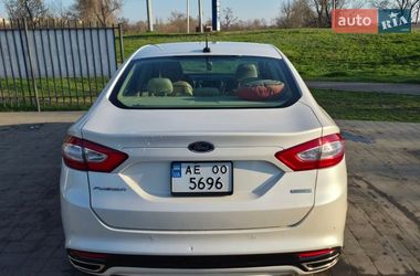 Седан Ford Fusion 2012 в Кривом Роге