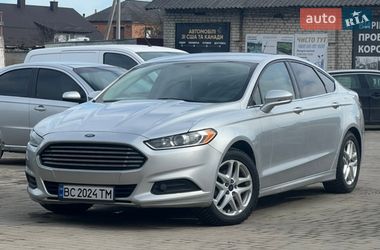 Седан Ford Fusion 2016 в Городке