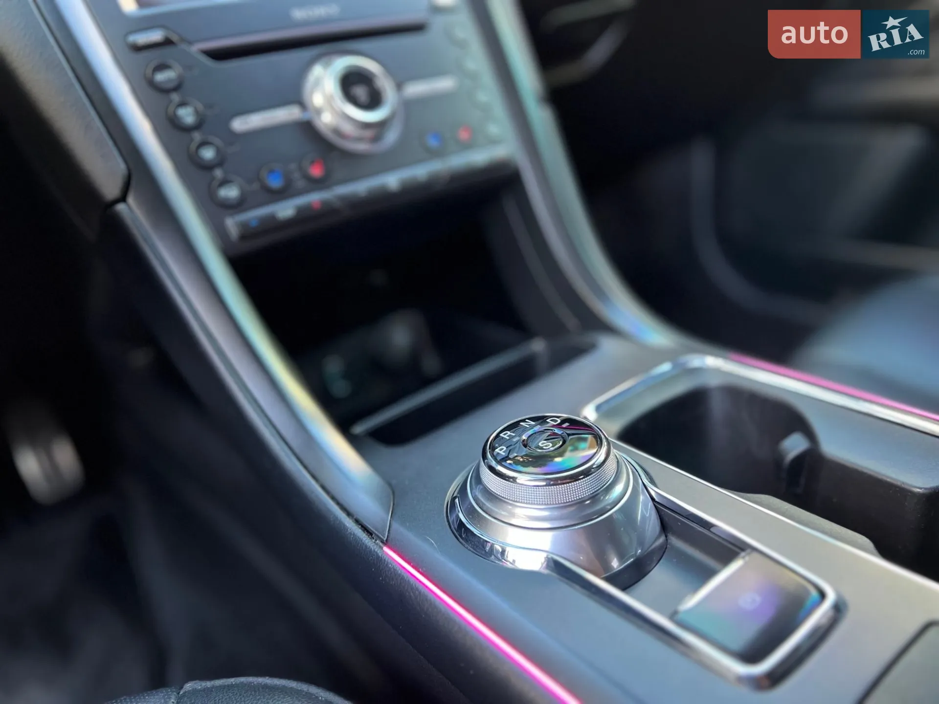 2016 Ford Fusion - мініатюра 37