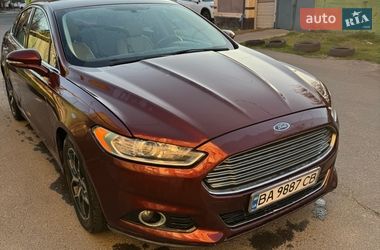 Седан Ford Fusion 2015 в Одесі