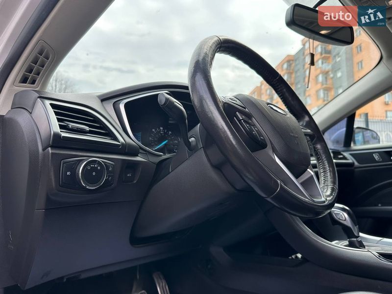Седан Ford Fusion 2016 в Виннице