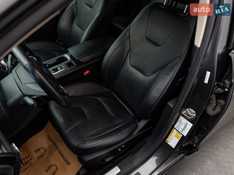 Седан Ford Fusion 2016 в Киеве фото 10 Седан Ford Fusion 2016 в Киеве