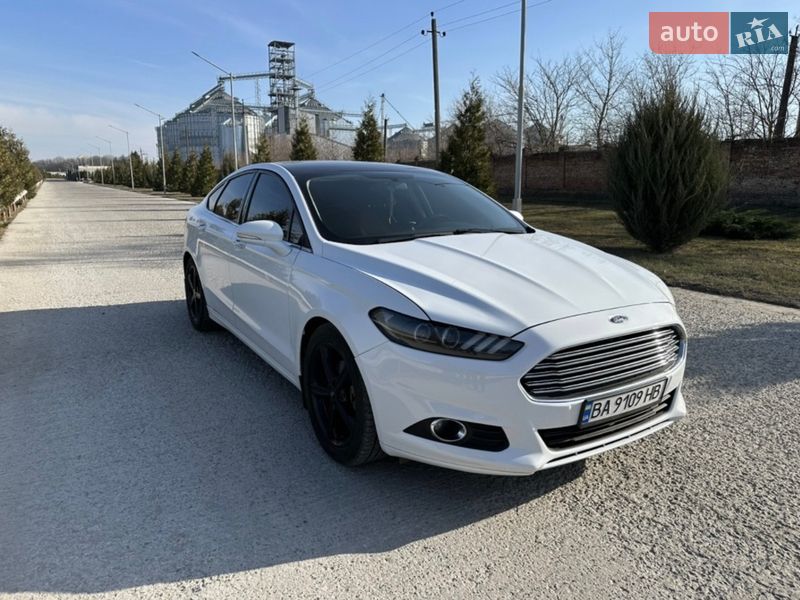 Седан Ford Fusion 2015 в Знаменке