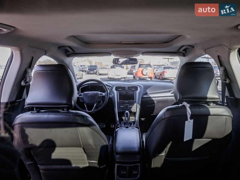 Седан Ford Fusion 2015 в Киеве