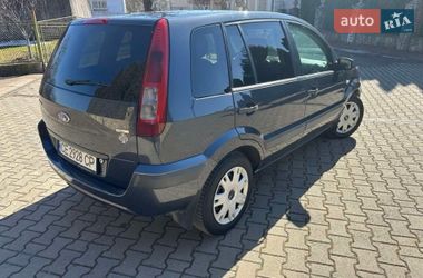 Хетчбек Ford Fusion 2008 в Надвірній