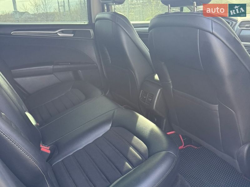 Седан Ford Fusion 2016 в Білій Церкві