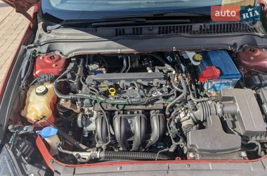 Седан Ford Fusion 2013 в Староконстантинове
