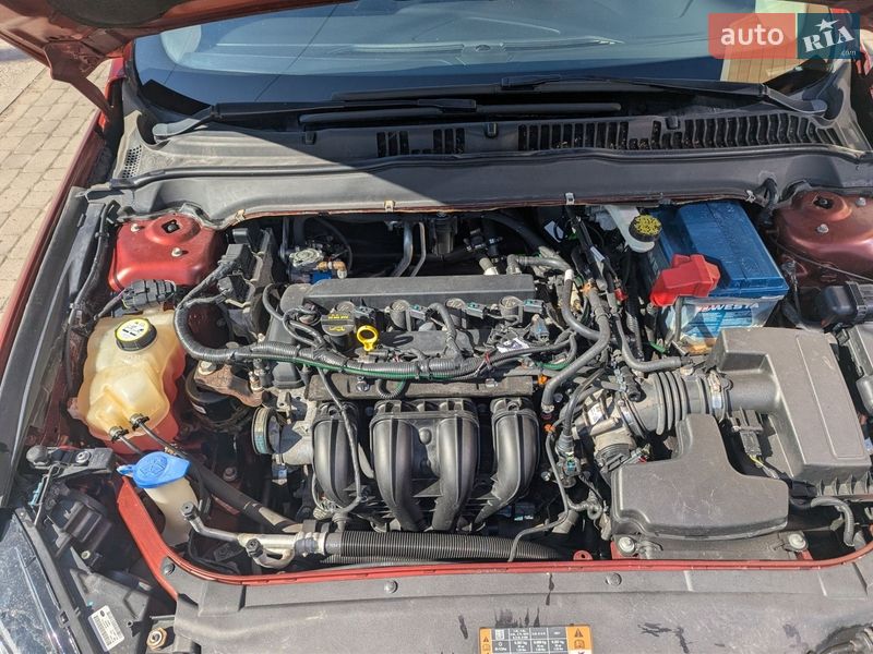 Седан Ford Fusion 2013 в Староконстантинове