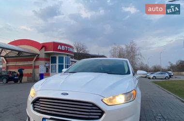 Седан Ford Fusion 2014 в Києві