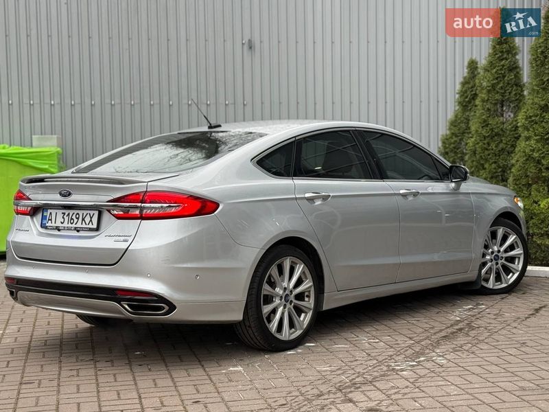 Седан Ford Fusion 2016 в Києві