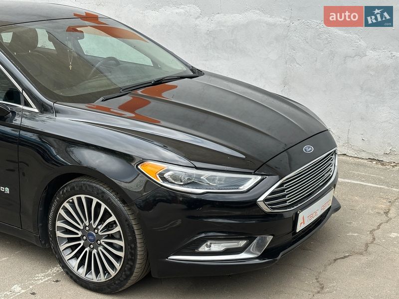 Седан Ford Fusion 2017 в Одесі