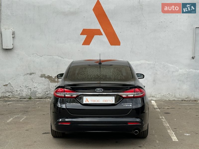 Седан Ford Fusion 2017 в Одесі