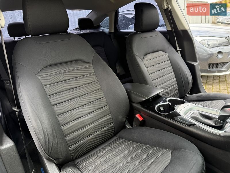 Седан Ford Fusion 2015 в Житомире фото 10 Седан Ford Fusion 2015 в Житомире