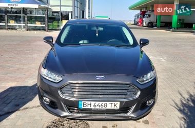 Седан Ford Fusion 2016 в Одесі