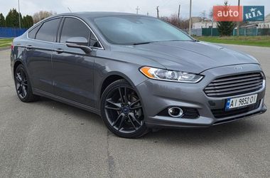 Седан Ford Fusion 2013 в Києві
