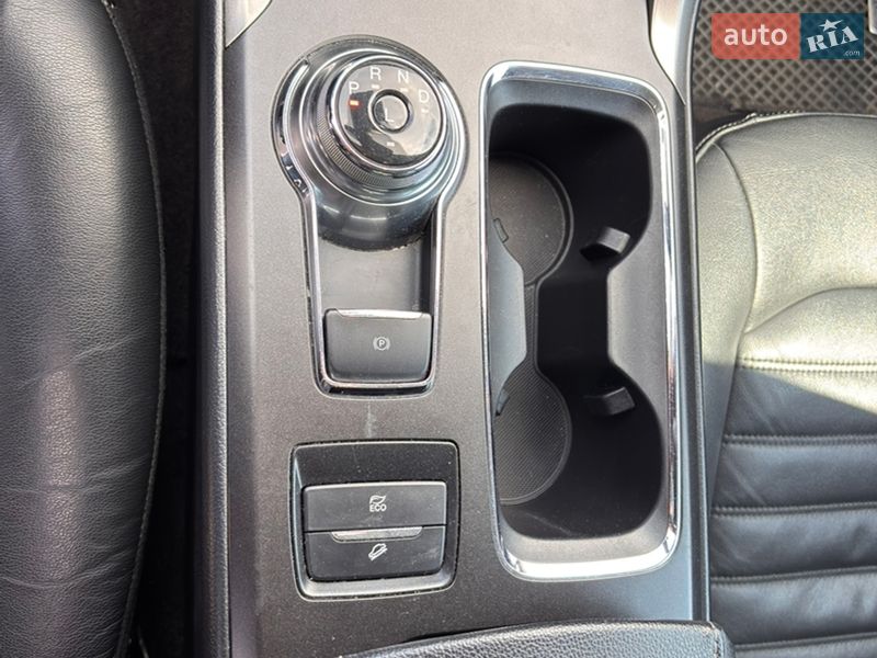 Седан Ford Fusion 2016 в Києві