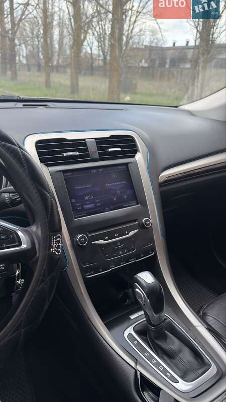 Седан Ford Fusion 2012 в Білгороді-Дністровському