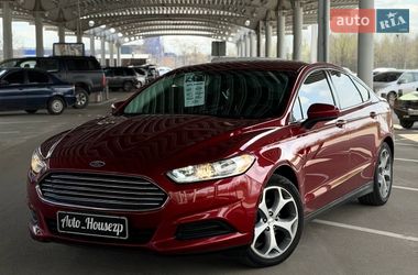 Седан Ford Fusion 2013 в Запоріжжі
