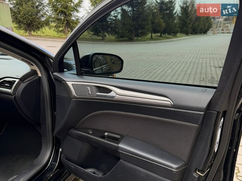 Седан Ford Fusion 2017 в Хмельницькому