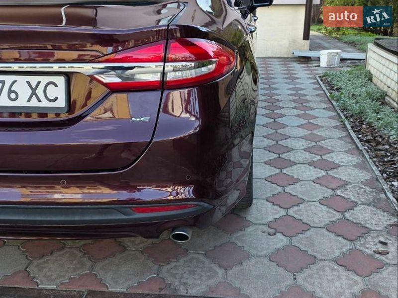 Седан Ford Fusion 2018 в Шептицькому