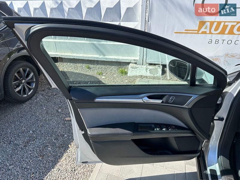 Седан Ford Fusion 2014 в Києві фото 14 Седан Ford Fusion 2014 в Києві